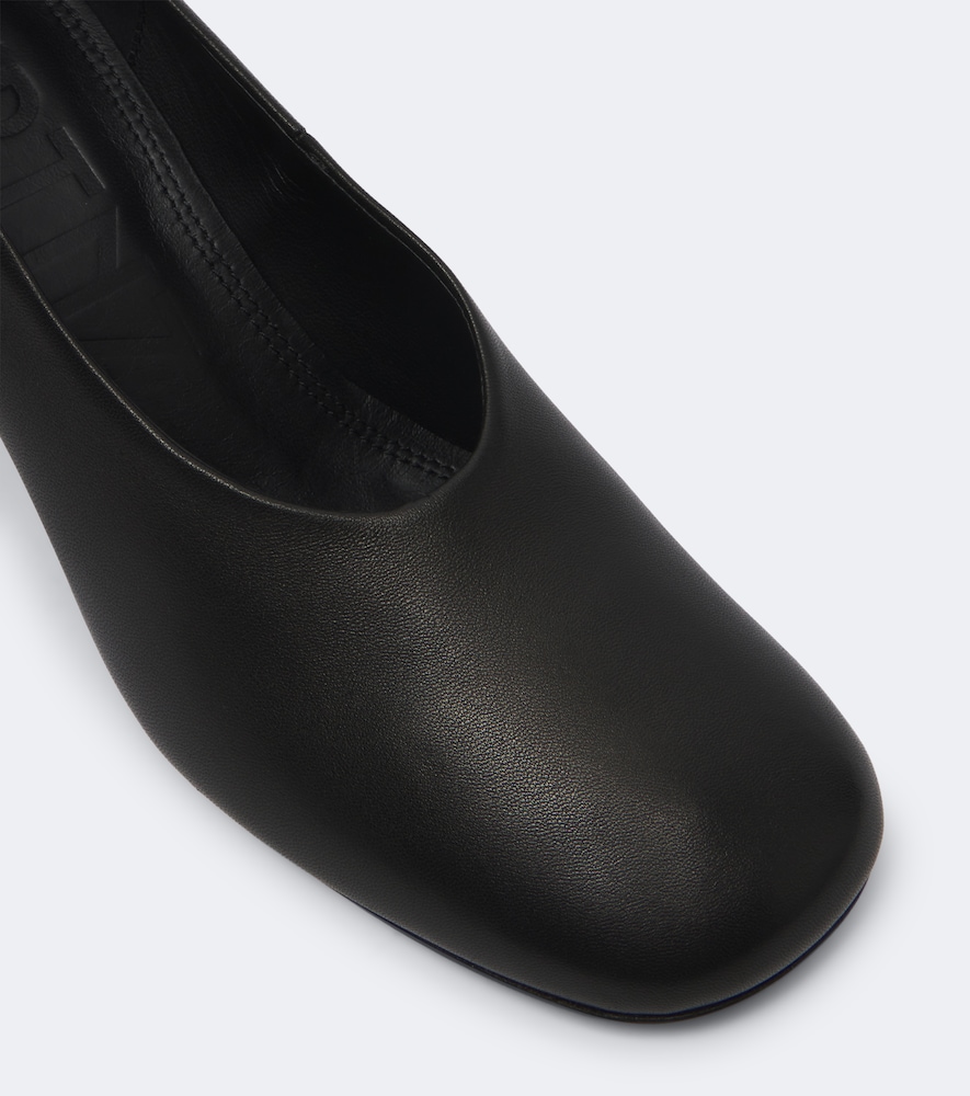 Berlin Pumps