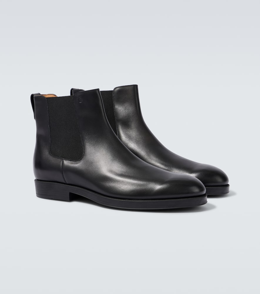 Tod's Leather Chelsea Boots In Black