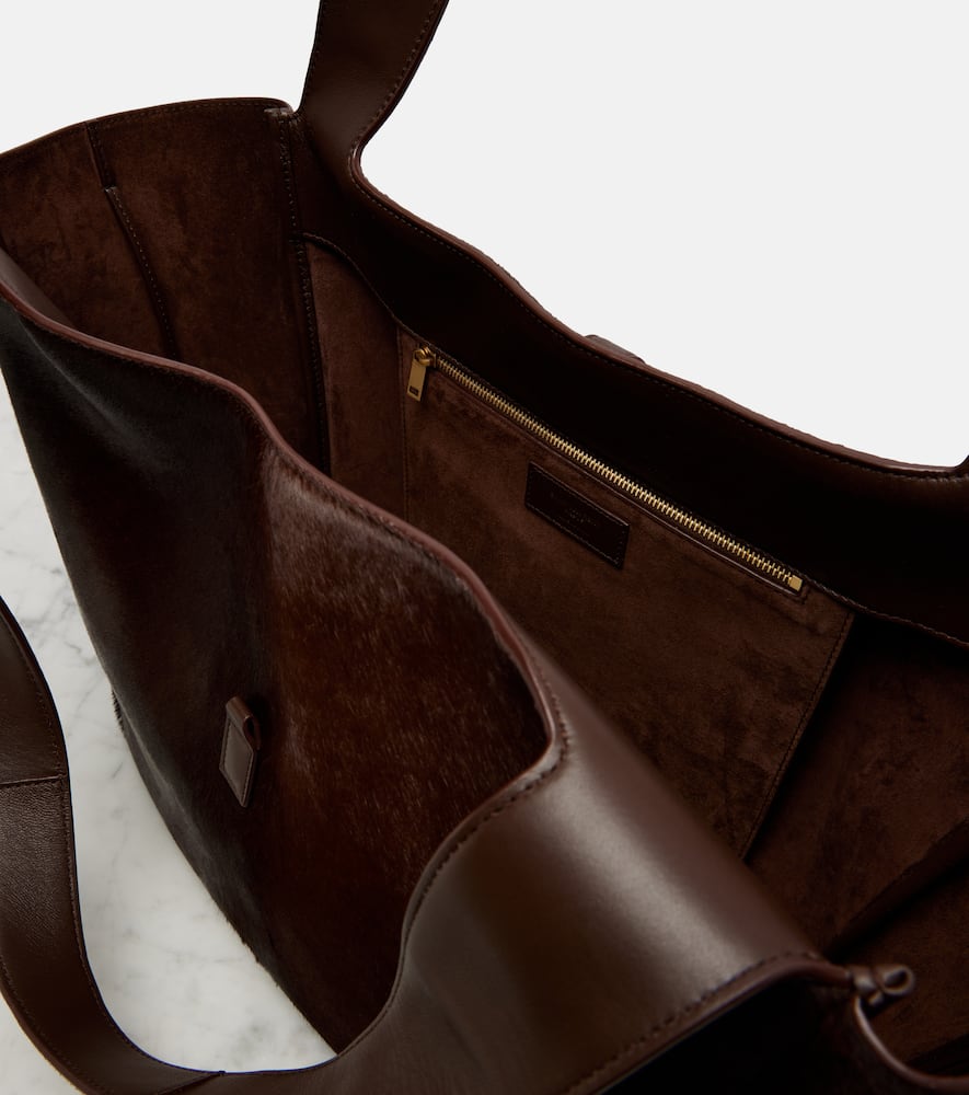 Saint Laurent Le 5 À 7 Bea Calf Hair Tote Bag In Brown