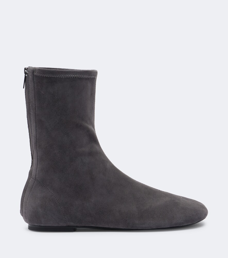 Sutherland Ankle Boots