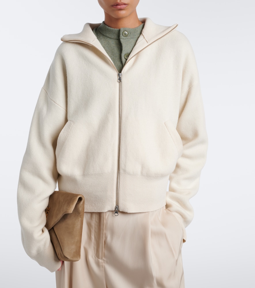 N°385 Xtra Cute Cashmere Jacket