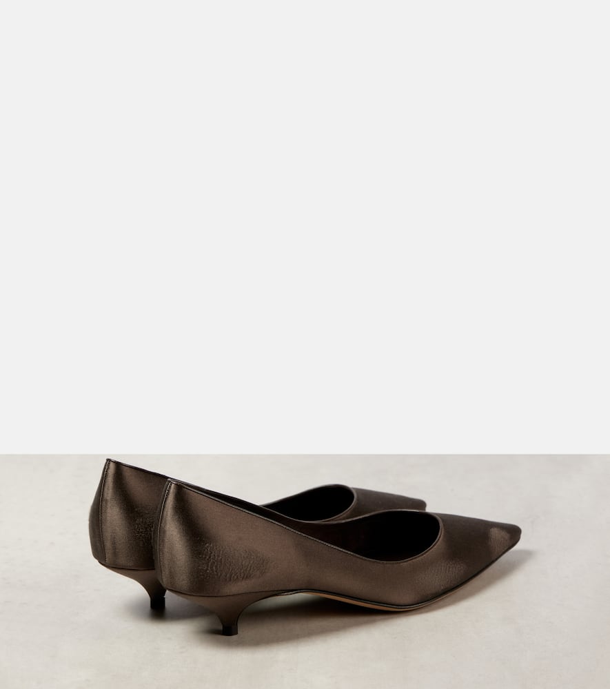 The Row Liisa Distressed Kitten-heel Pumps In Brown