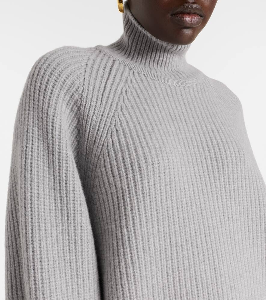Balmain Wool Turtleneck Sweater In Gray