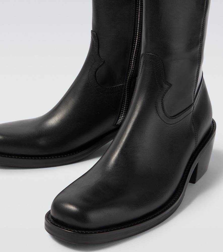  Dries Van Noten Dries Van Noten Leather Ankle Boots 
