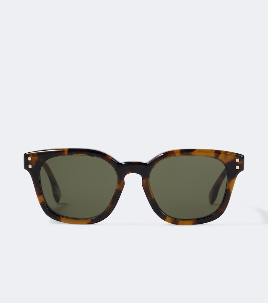Fendi Lunettes de soleil carres Five Sisters 390 €