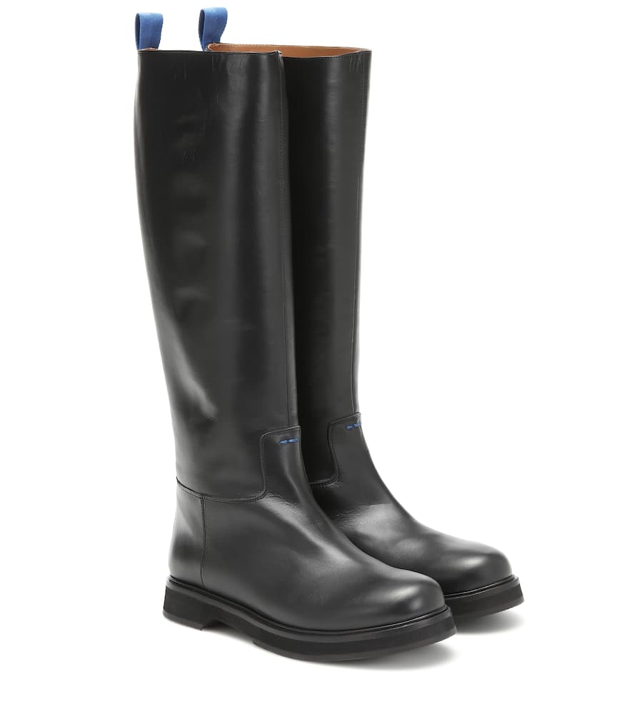 Click to view more detailed imagery on our partner's website Joseph Leather Boots In Black