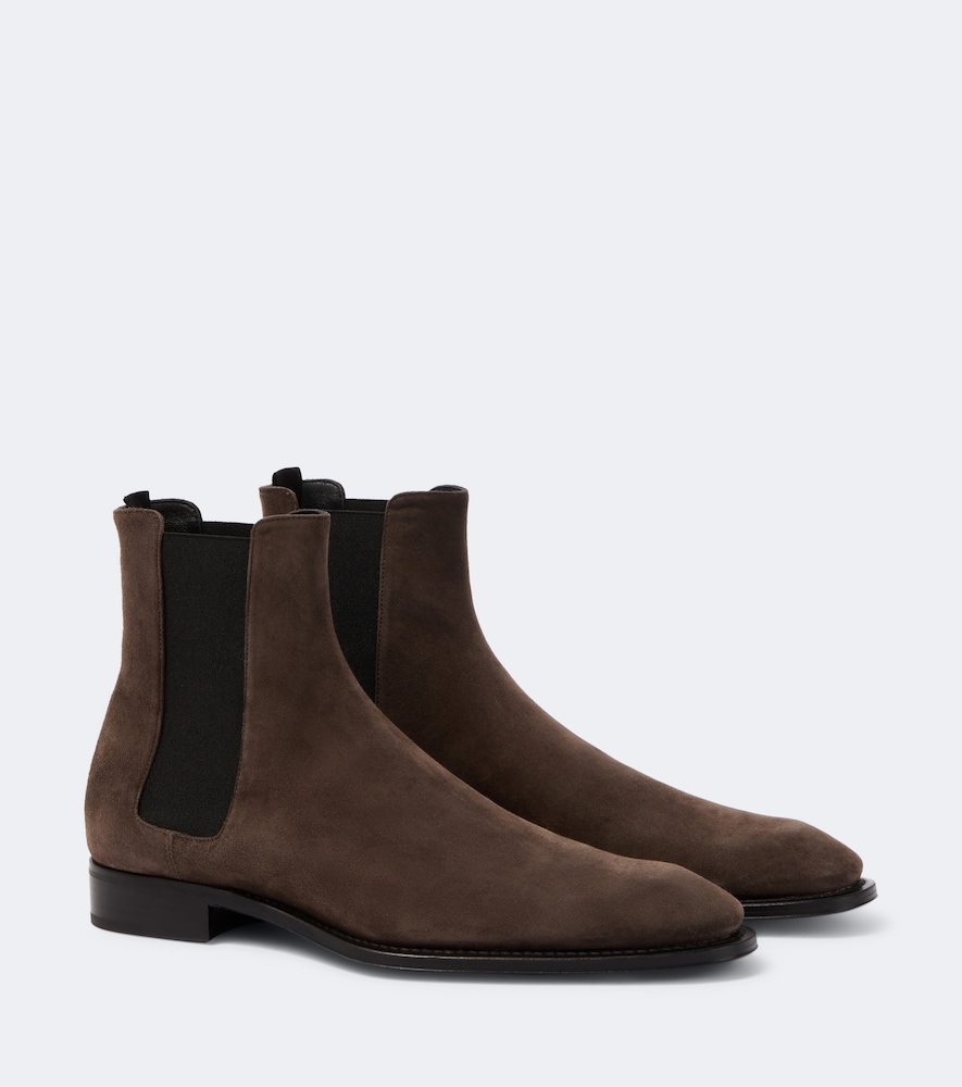 Saint Laurent Bottines Chelsea Aurelien en daim 1500 €