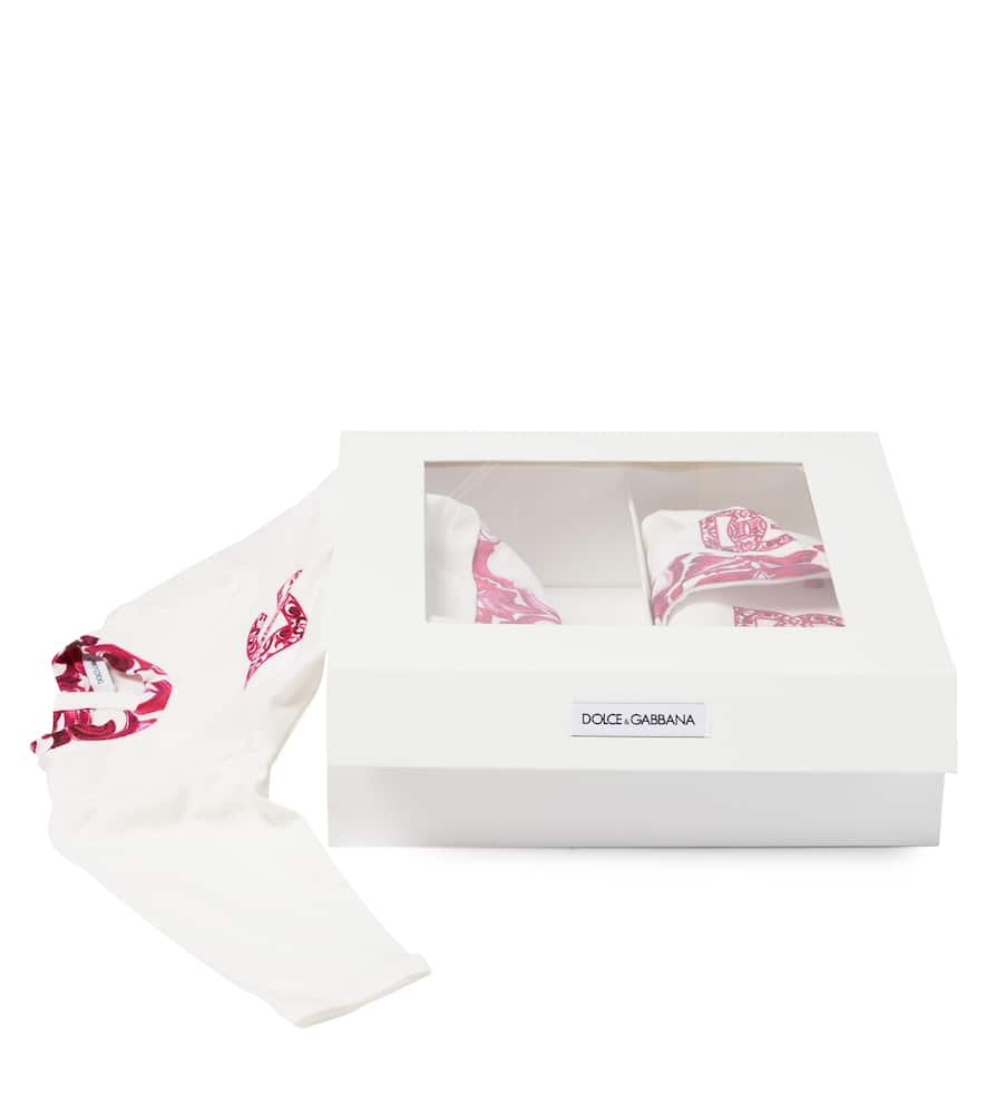Dolce & Gabbana Baby Majolica Onesie, Bib, And Beanie Set In Pink