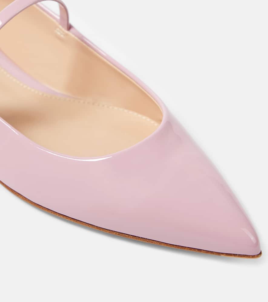 Gianvito Rossi Ribbon Jane 05 Patent Leather Mary Jane Flats In Sugar