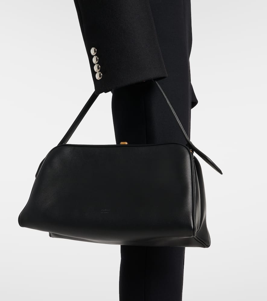 Khaite Cate Shoulder Bag In Black
