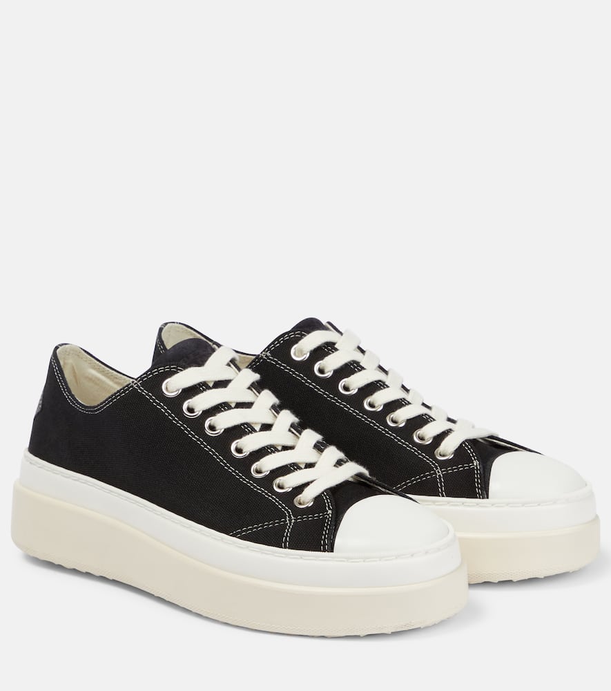 Shop Isabel Marant Austen Low Canvas Sneakers In Black