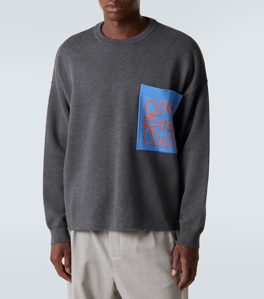 Loewe Logo-patch Pocket Sweater In Gray