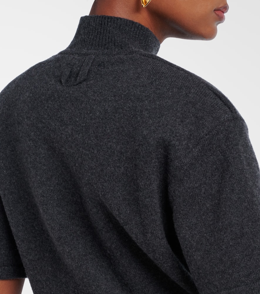 Jacquemus Knitted Wool And Cashmere Sweater In Gray