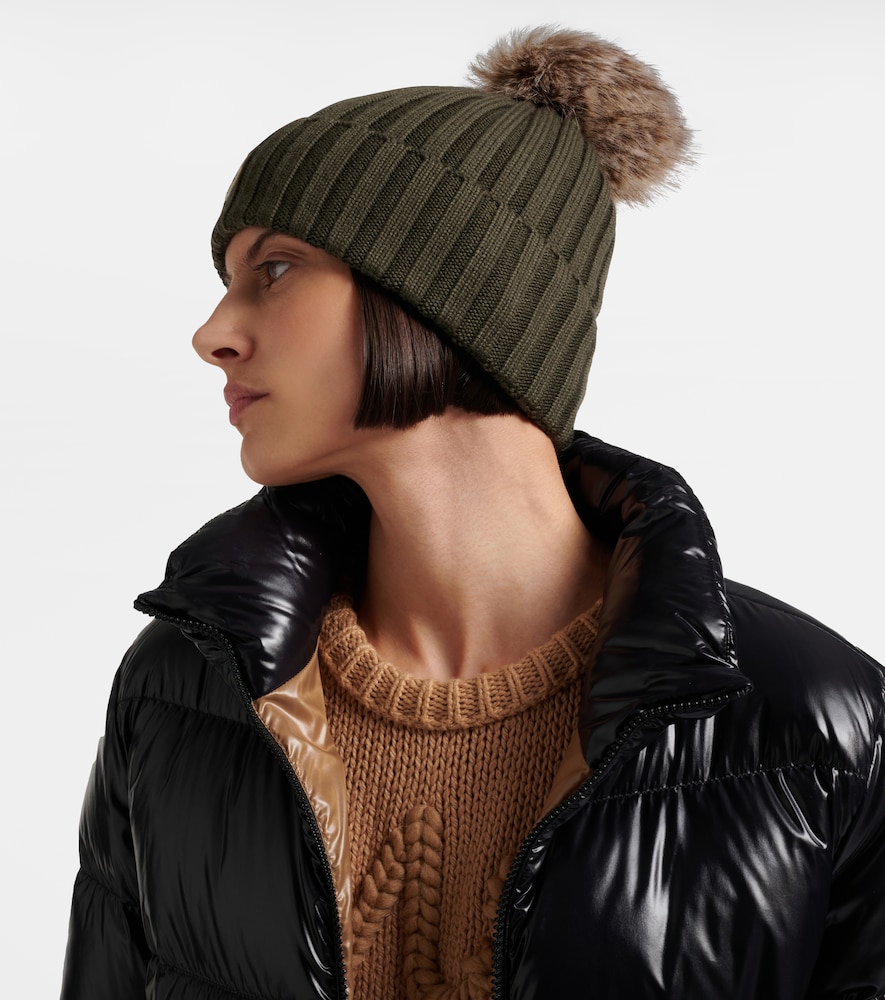 Moncler Logo virgin wool beanie