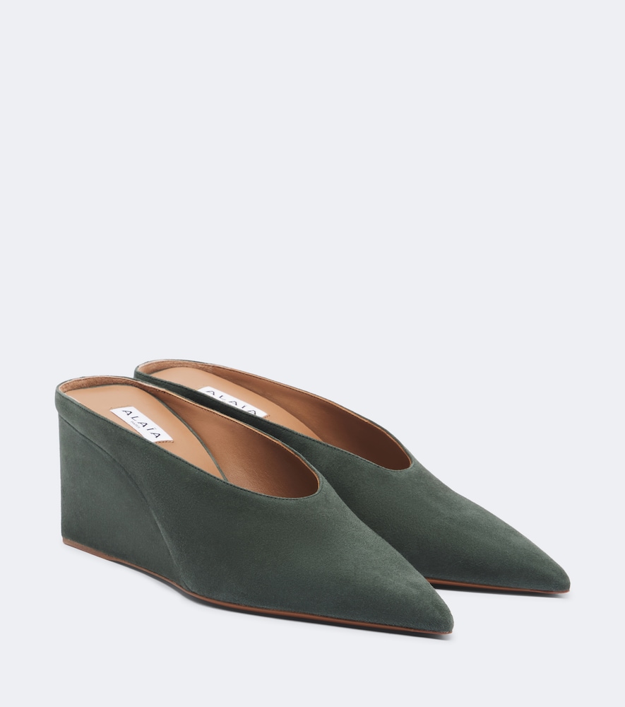 Alaïa Wedge-Mules Cube aus Veloursleder