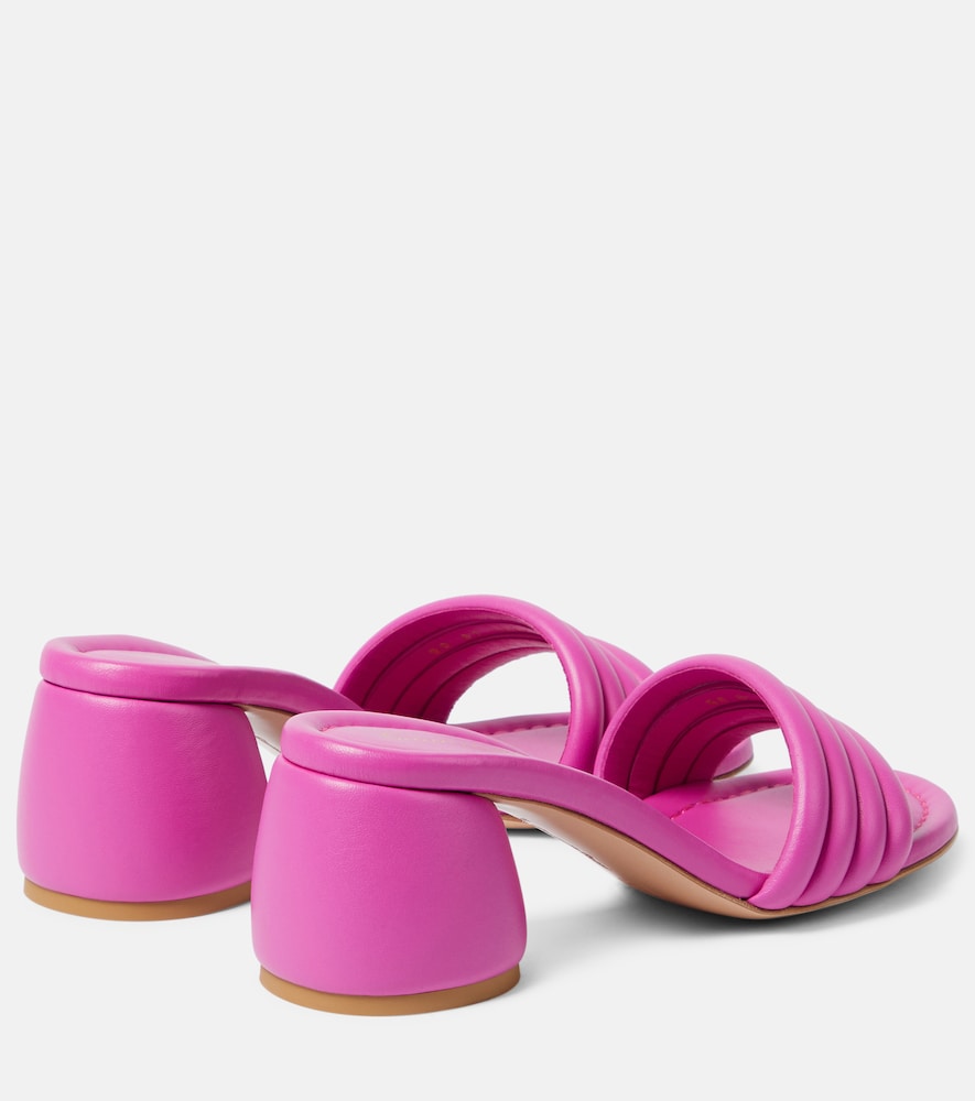 Malou Mules