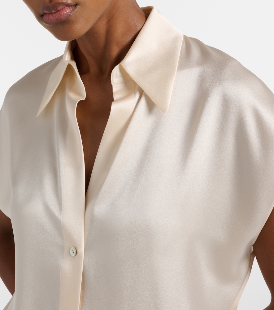 Vince Silk Chiffon Blouse With Ruched Back Detail In Neutrals
