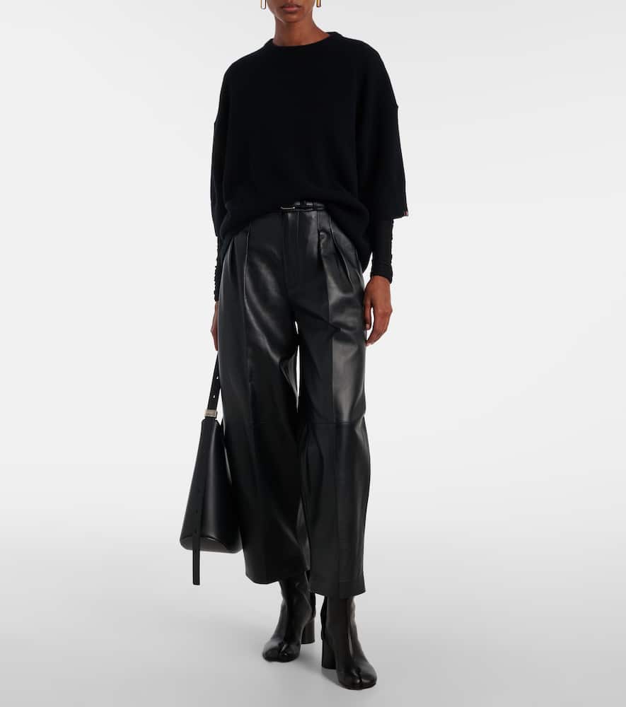 Extreme Cashmere N°433 Sassie Cashmere Sweater In Black