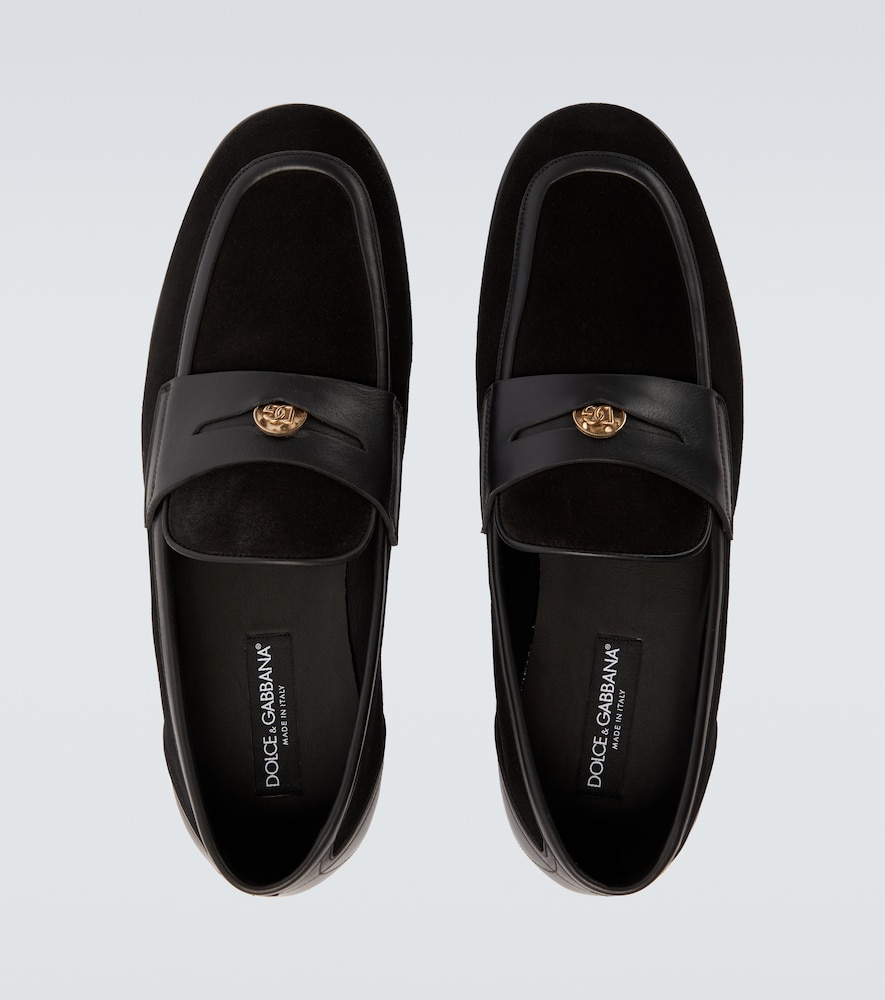 Dolce & Gabbana Ariosto Black Loafers With Metallic Dg Logo Plate On The Front In Leather And Suede Man In Black