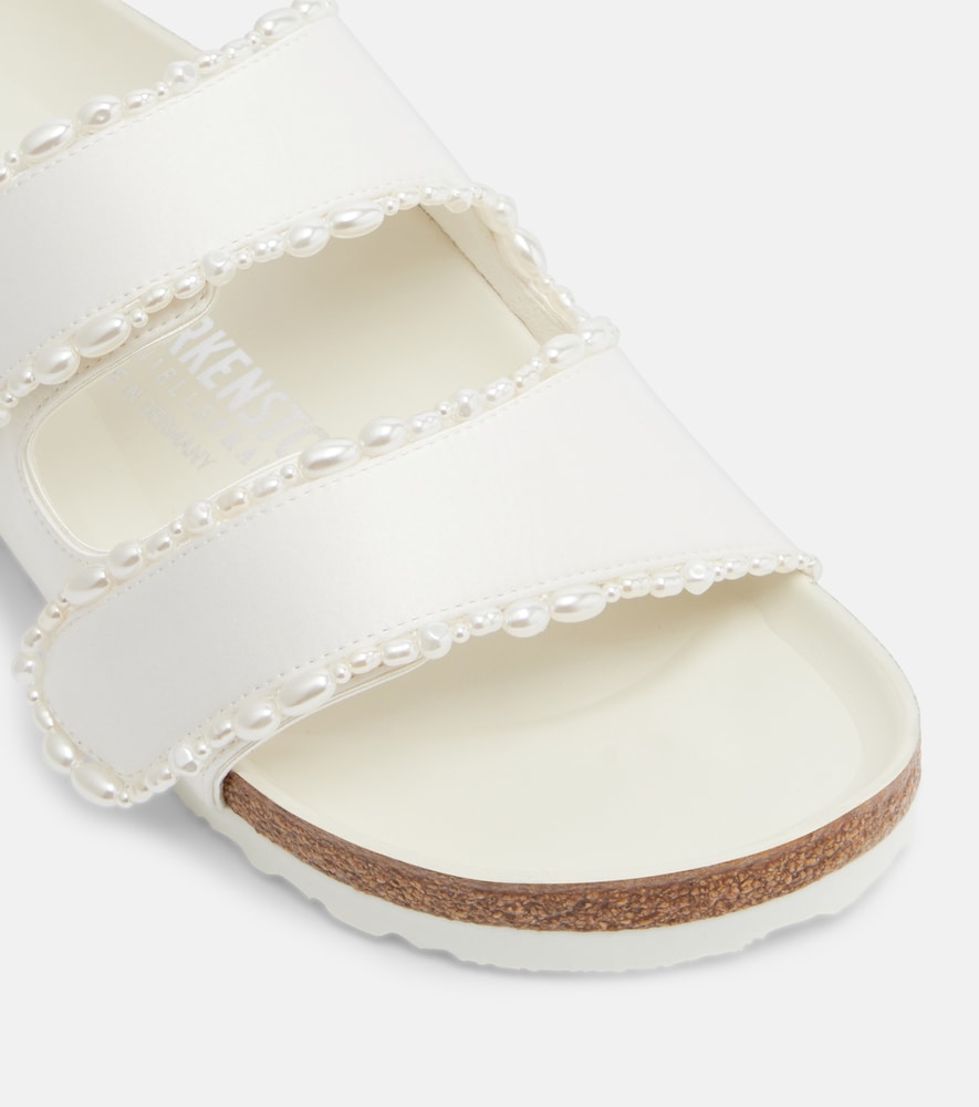 1774 Arizona Sandals