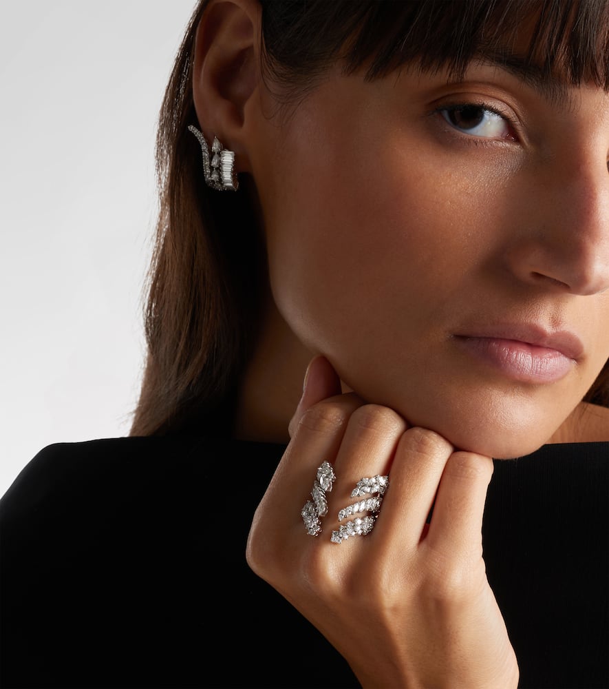 Yeprem Y-not 18kt White Gold Ring With Diamonds In Silver