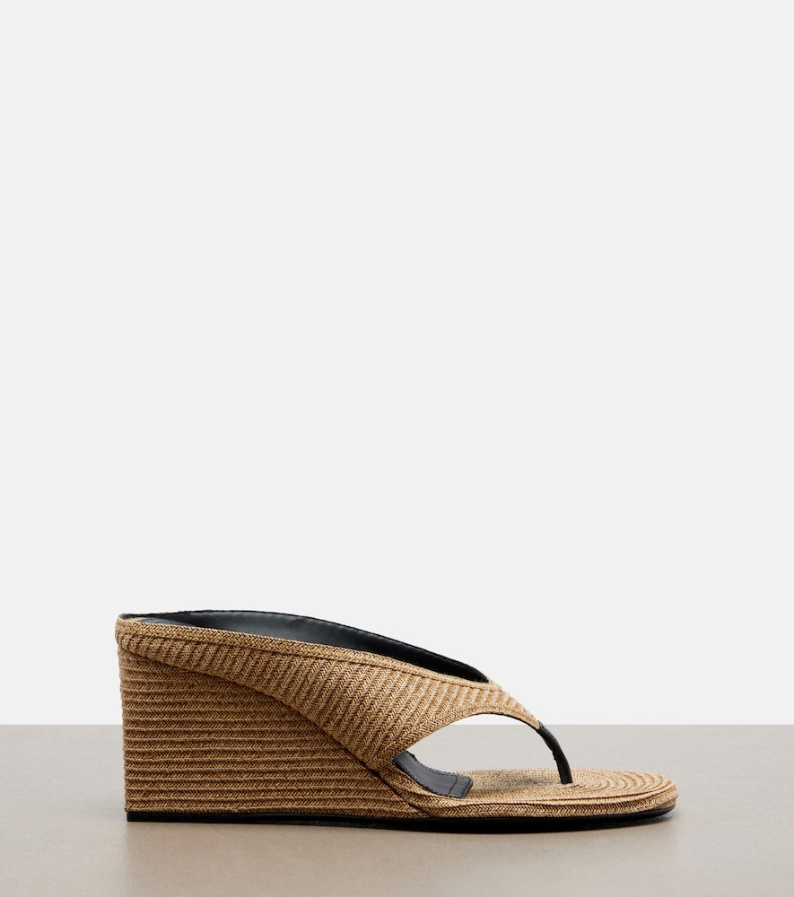  Alaia Alaia Cube Wedge Sandals 