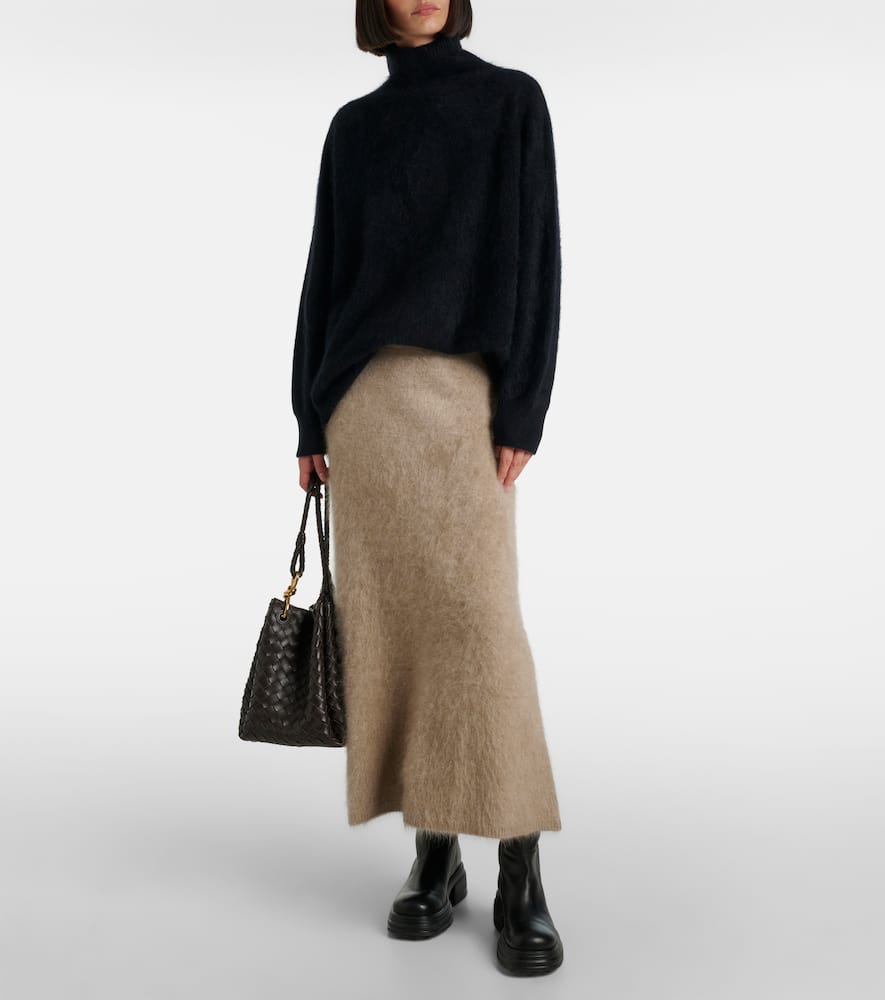 Lisa Yang Teresa Cashmere Turtleneck Sweater In Black