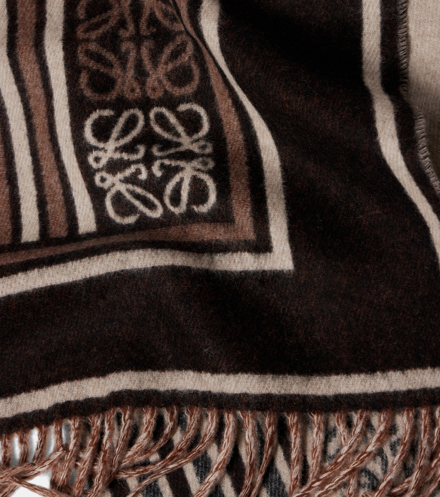  Loewe Loewe Schal Anagram Aus Wolle Und Kaschmir 