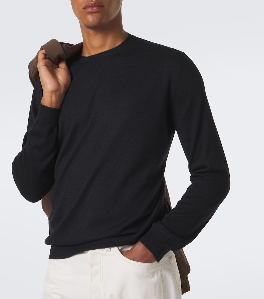 Cashmere And Sweater