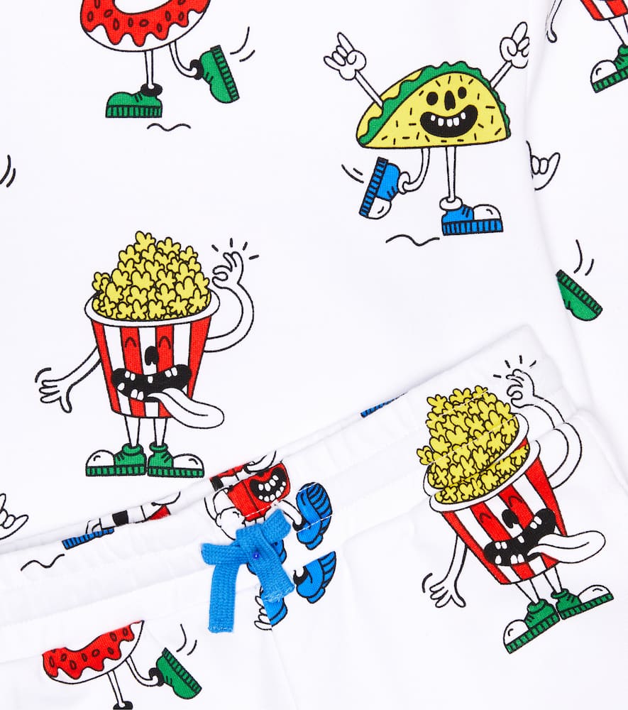 印花运动衫与短裤套装