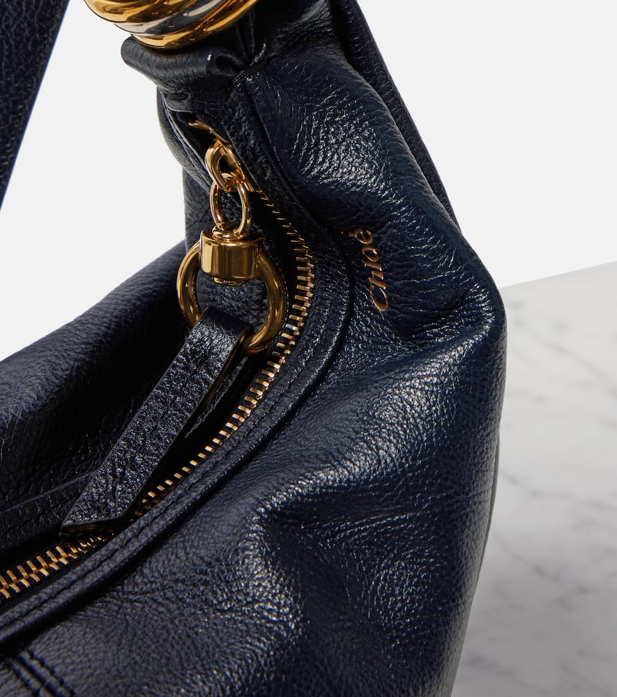 Chloé Small Bracelet Hobo Bag In Grained Leather In Black