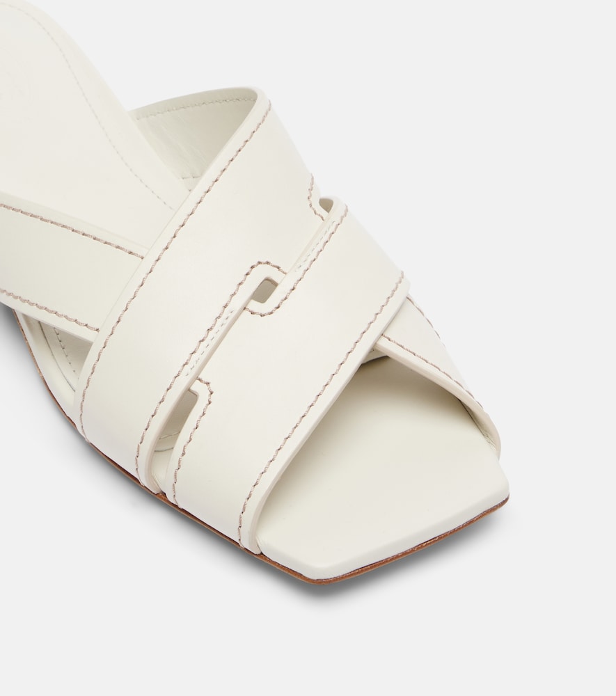  Tod's Tod's Leather Sandals 