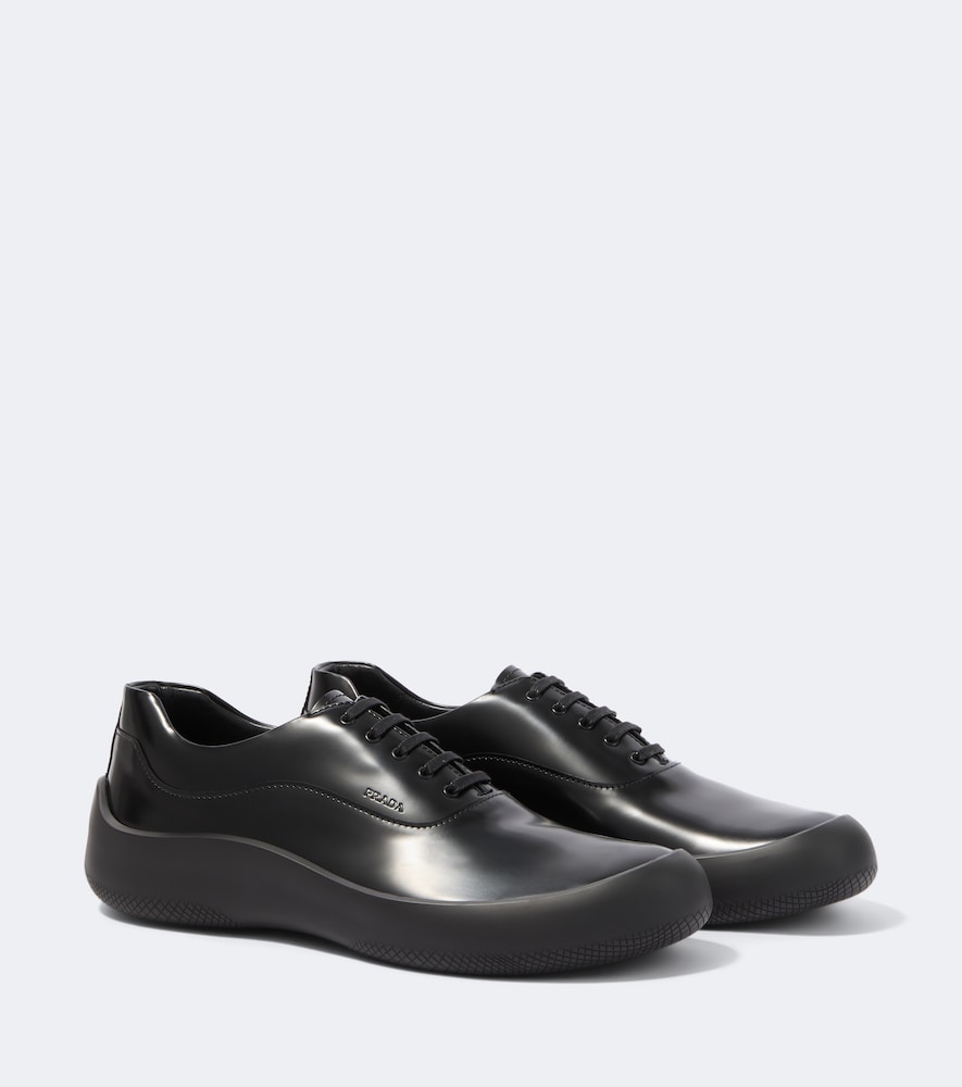 Sneakers aus Leder