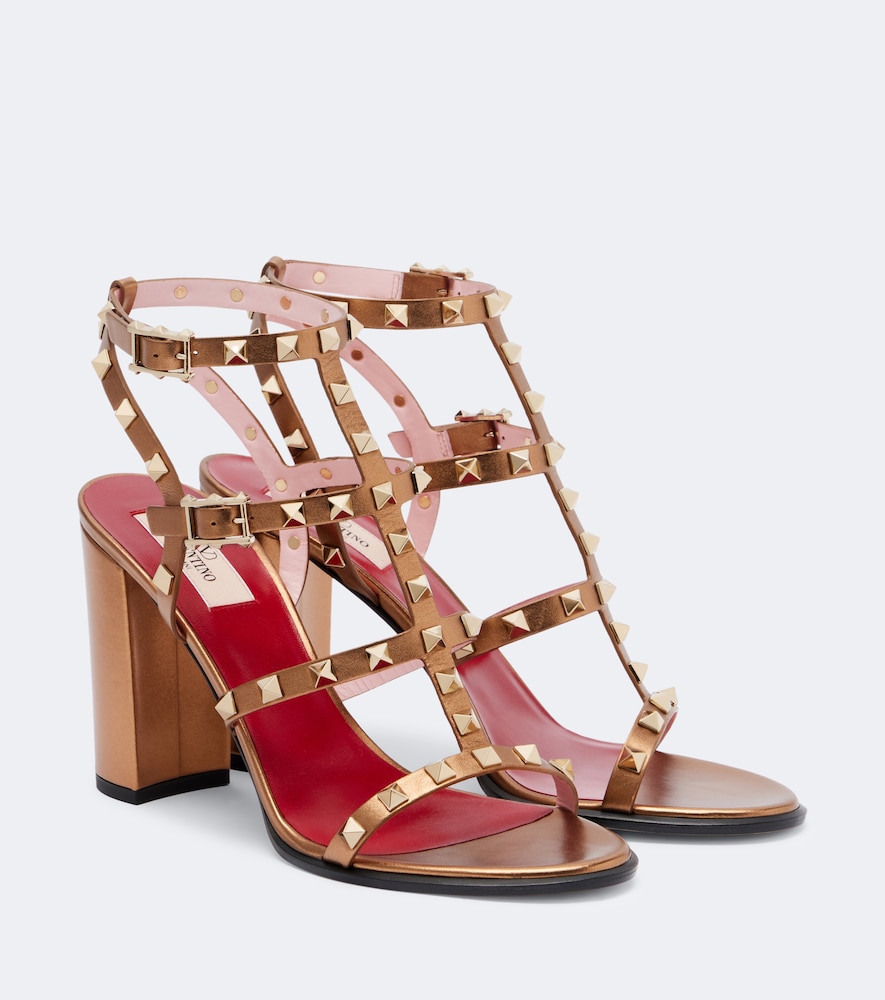 Valentino Garavani Women's Gold Rockstud Metallic Leather Sandals UK Size 2.5 - Mytheresa