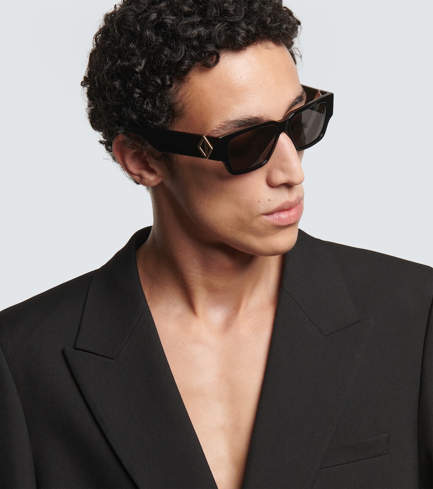 Shop Dior Cd Diamond S5i Rectangular Sunglasses In Black