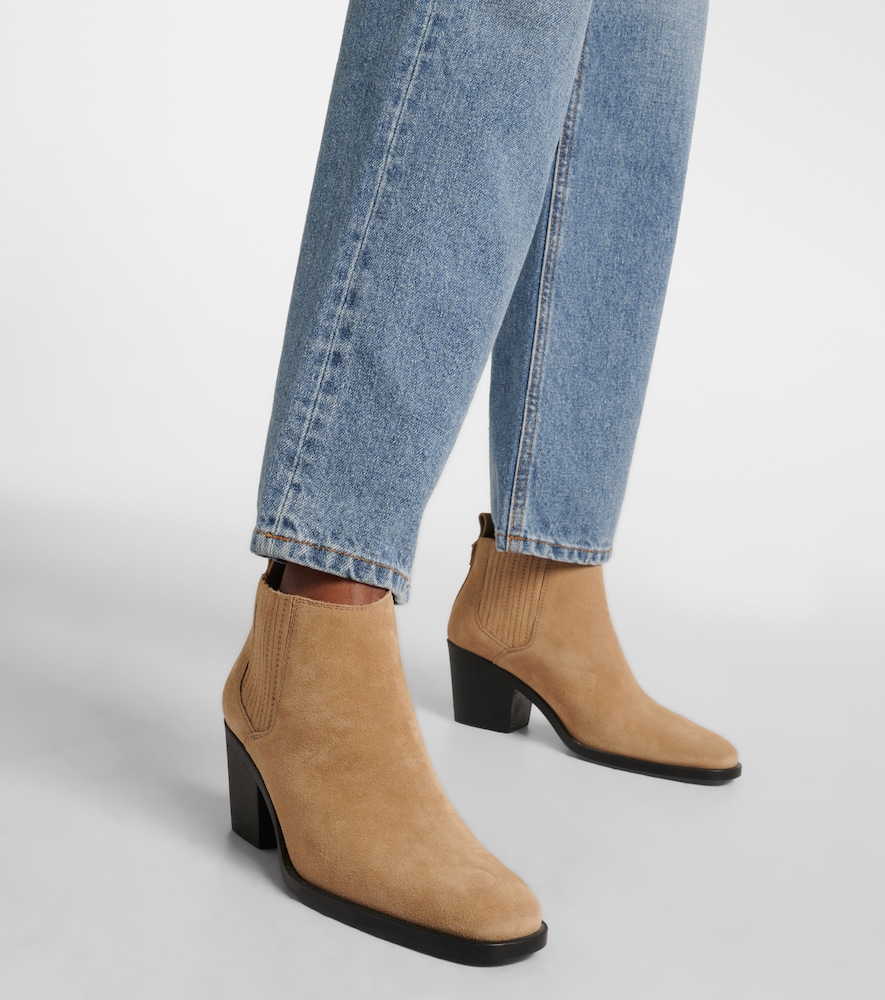  Tod's Tod's Suede Ankle Boots 