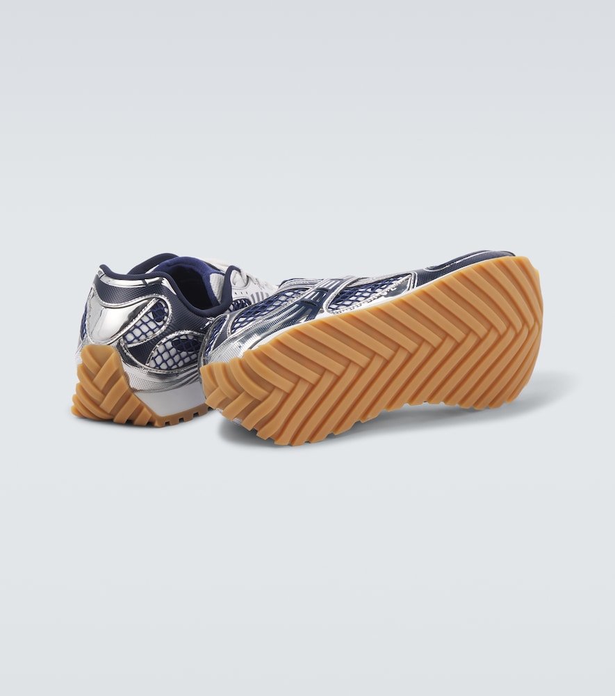Orbit Sneakers