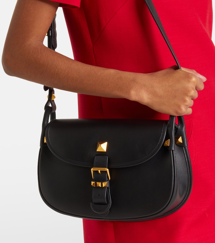 Valentino Garavani Flaneuse Rockstud Medium leather crossbody bag