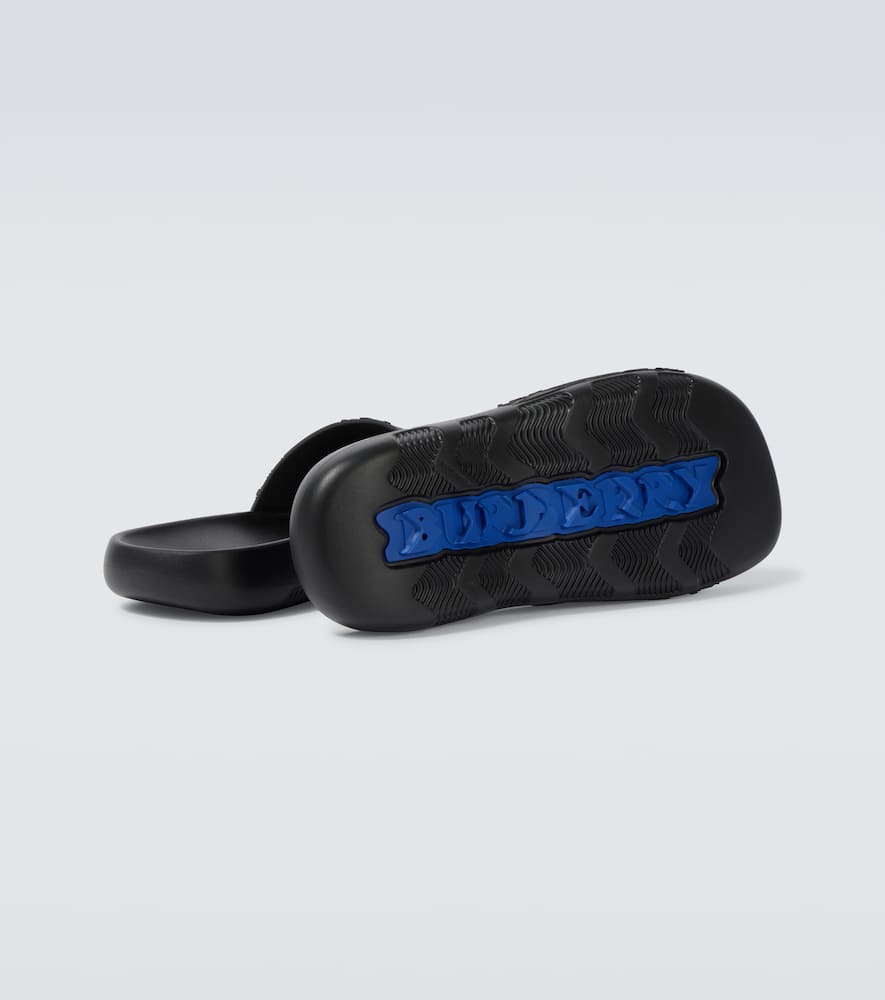 Burberry Textured Strap Black Mules With Cushioned Footbed In Black