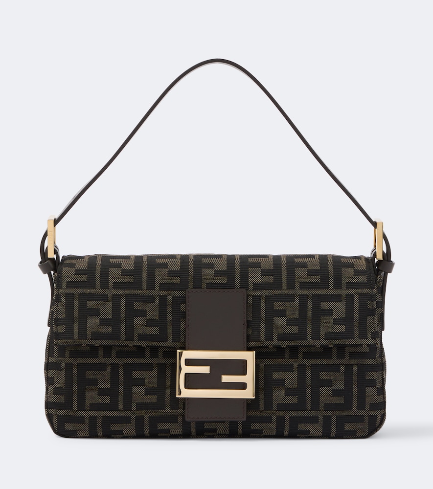 Fendi Sac port paule Baguette 26424 2400 €