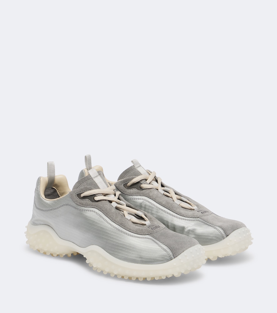 Miu Miu Baskets Bubble 890 €