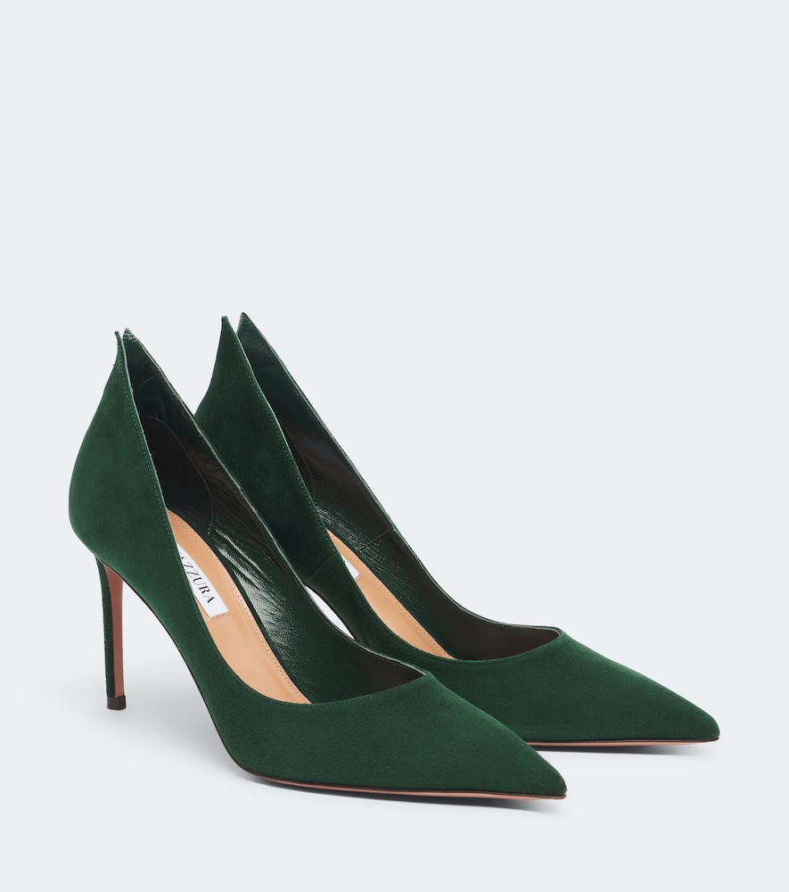 Linea Pumps