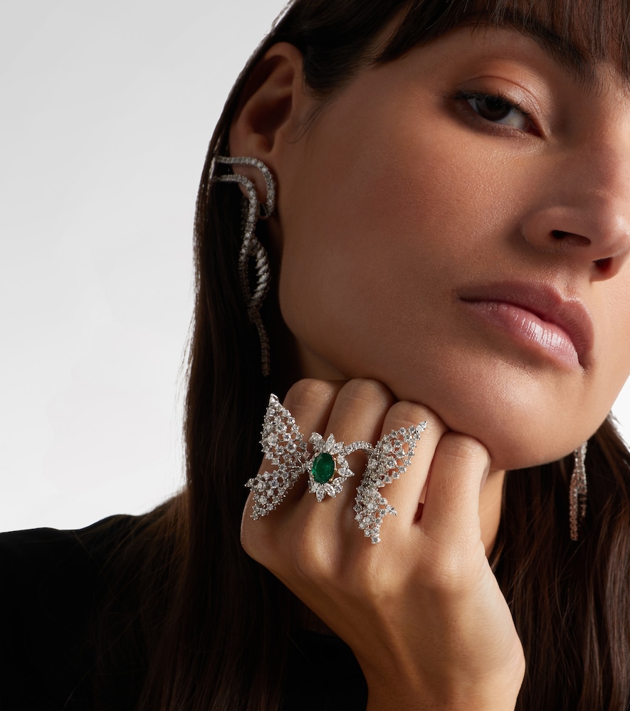 Yeprem Reign Supreme 18kt white gold ring with emerald and diamonds