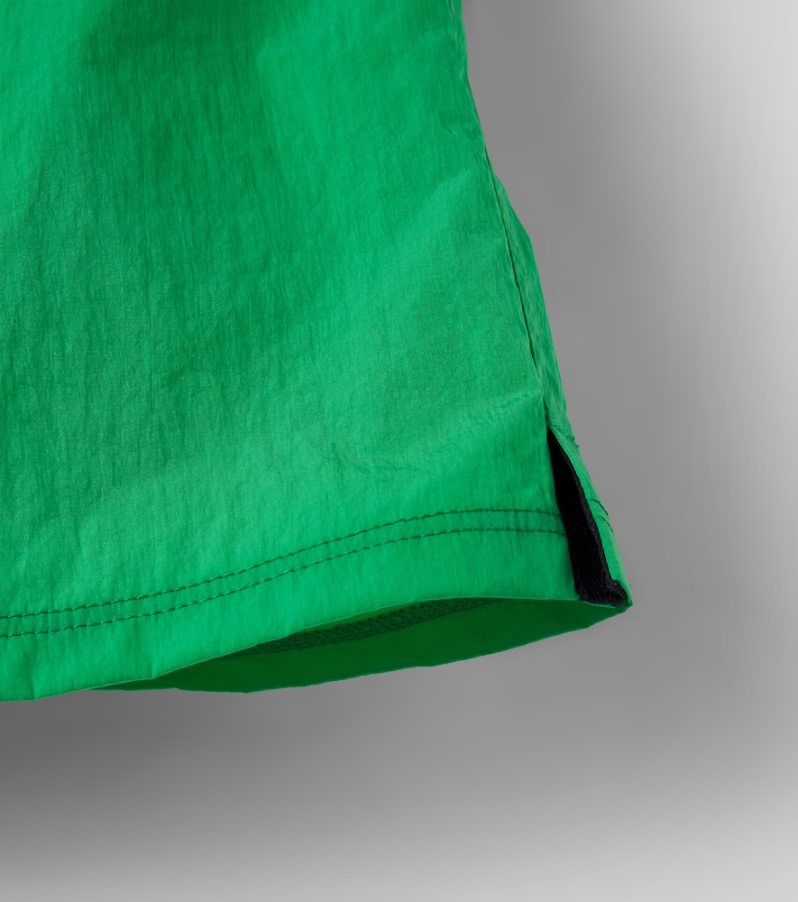  Gucci Kids Gucci Kids Logo Shorts 