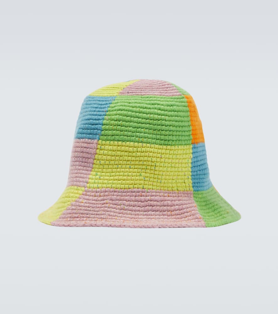 Crochet cashmere bucket hat