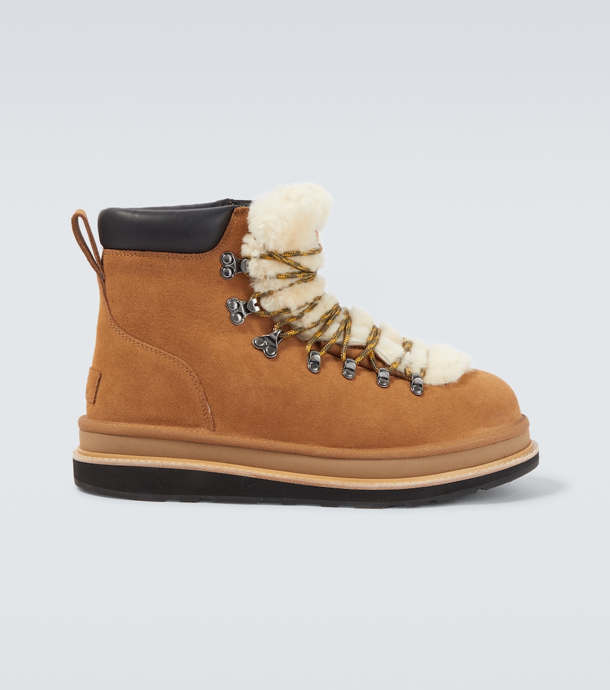 Sacai x UGG suede and shearling hiking boots　Sacai x UGG スエードとムートンのハイキング ブーツ Sacai