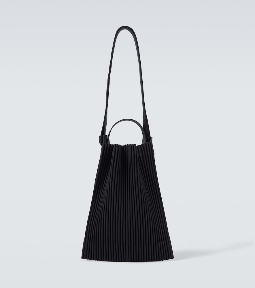 Homme Plissé Issey Miyake Drawstring Pleats shoulder bag　Homme Plissé Issey Miyake 巾着プリーツショルダーバッグ Homme