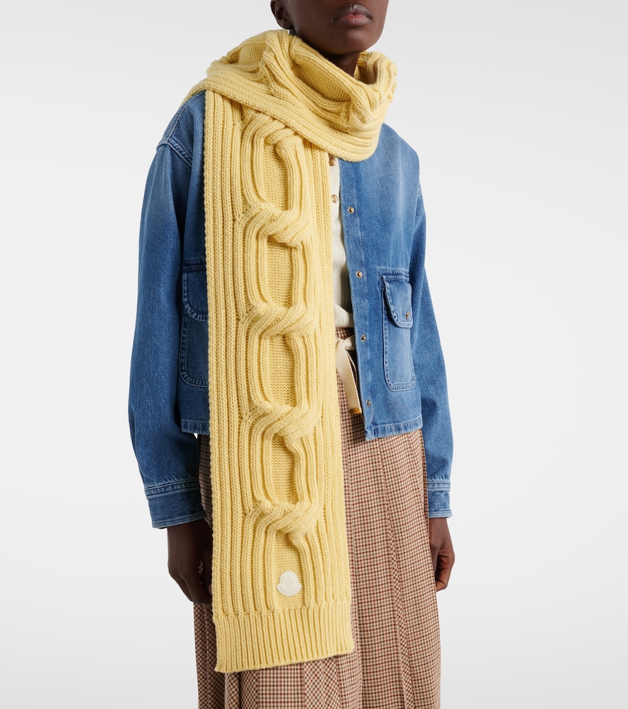 Moncler Cable-knit wool and cashmere scarf | Thumbnail 4
