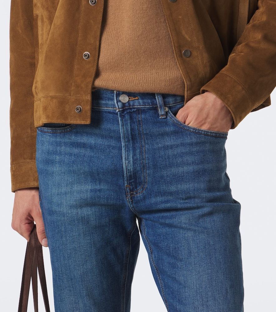 Modern Straight Jeans
