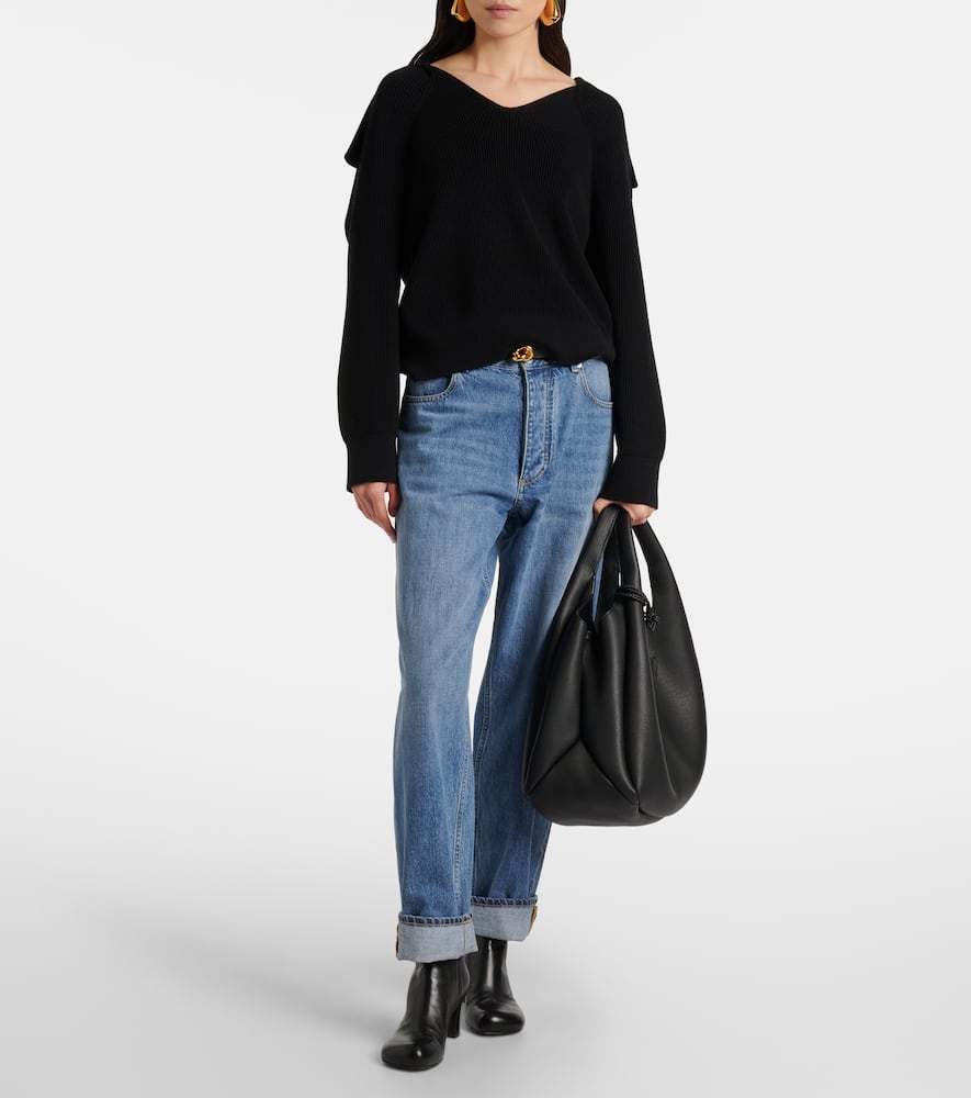 Bottega Veneta Great Campana Leather Shoulder Bag In Black